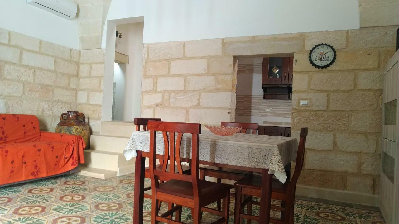 Palmariggi La Terrazza Sul Castello 아파트 외부 사진